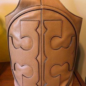 Tory Burch T Hobo Bucket Bag